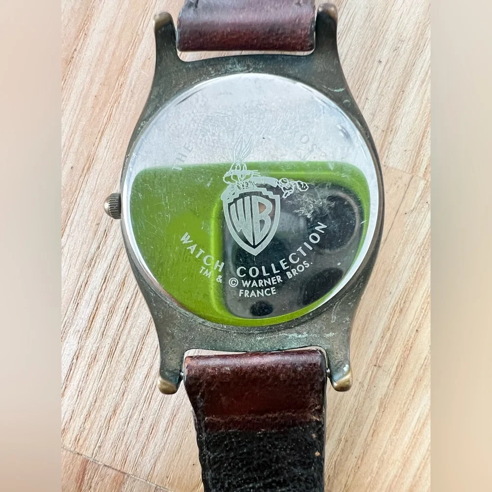 Vintage Warner Bros Taz Looney tunes watch NEW BATTERY